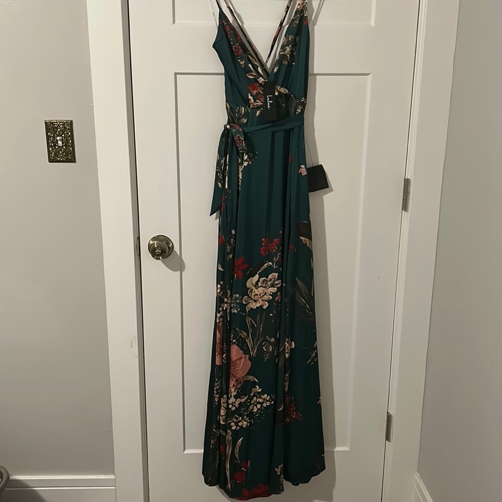 NWT beautiful lulu gown
